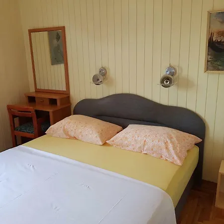 Mare Azzurro Apartment *