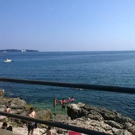 Mare Azzurro * Pula