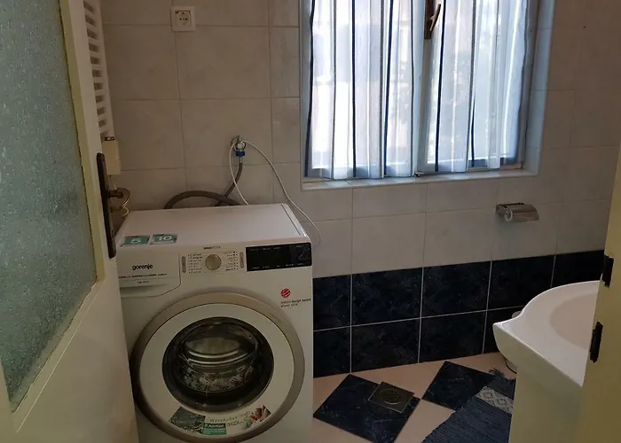 Mare Beachfront Cozy Sea View Apartment *